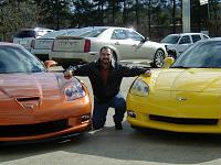 changing of the vettes...my 1st 06 yella, to to 07 Z06...a fine day to be a car lover..