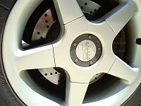 To stay legal for SCCA racing, the wheel size had to remain stock, although the Callaway OZ Monte Carlo style wheel was retained